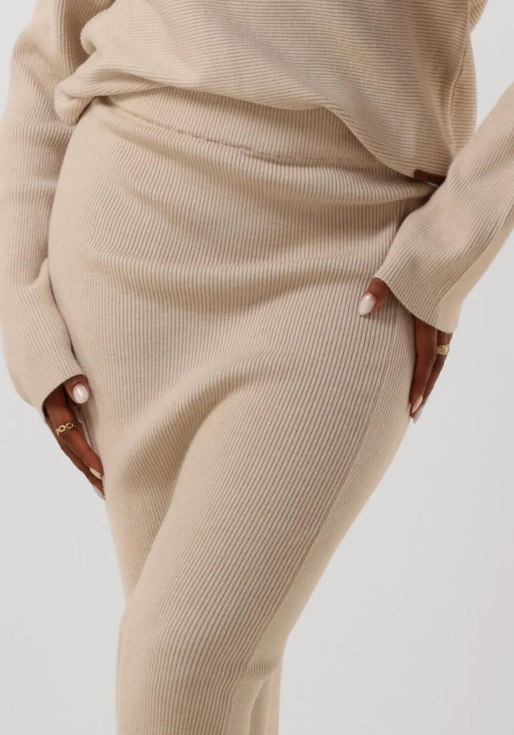 moscow jupe maxi 30-03-femme en beige