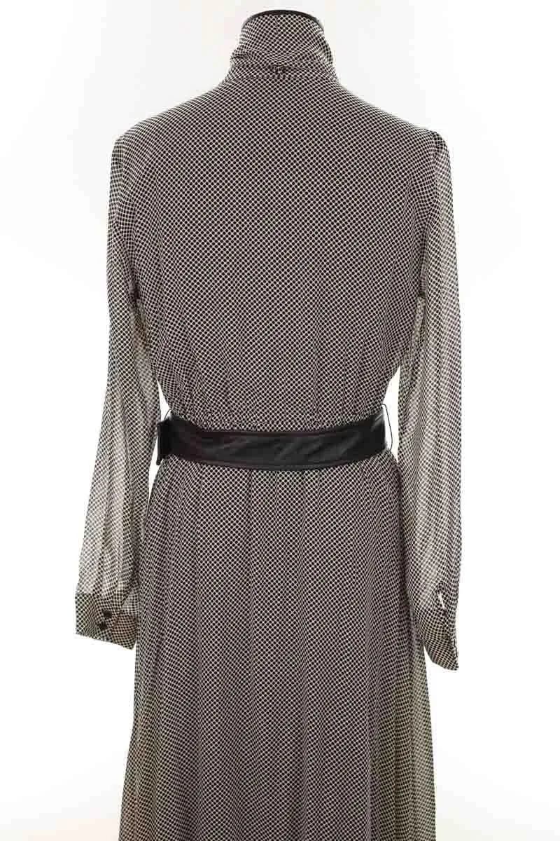 Robe noir